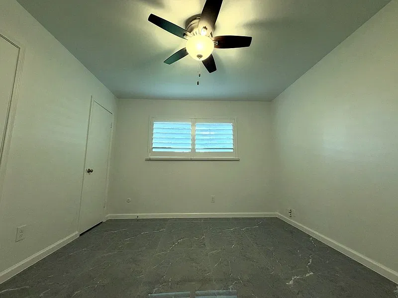 Coming Soon ( Vacant) — Photo 4
