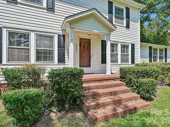 5th image of 305 E Church St