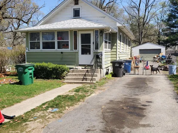 2641 Marion St, Lake Station, IN 46405