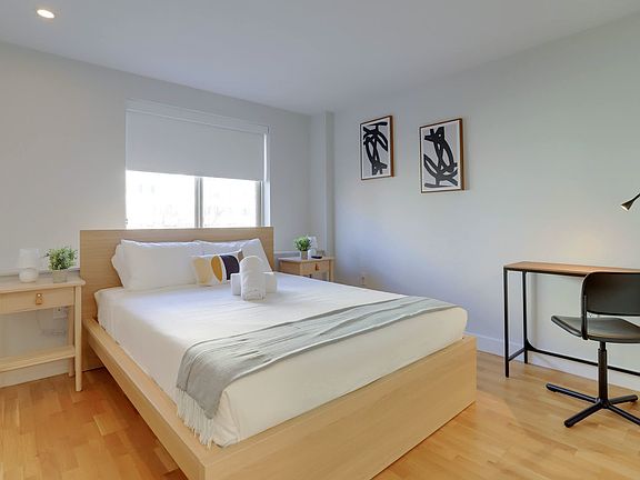 3rd image of 1310 Oaks St #22209-5-ID1022587P
