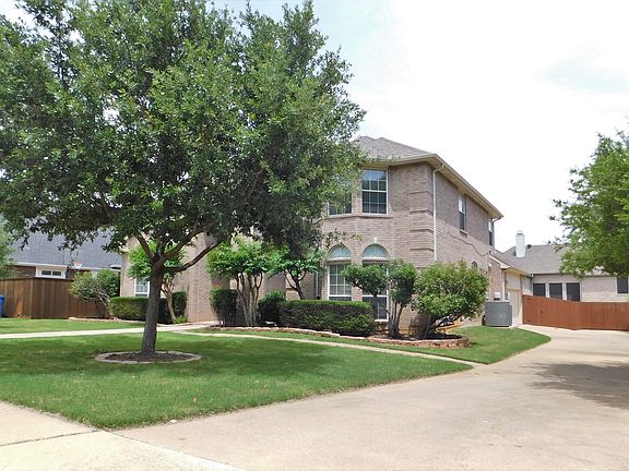 3rd image of 2432 Shetland Dr