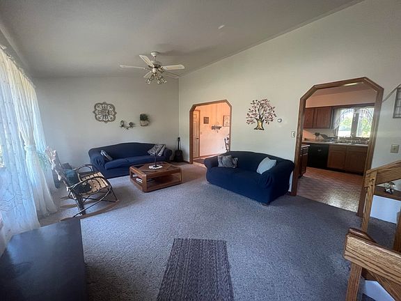 5th image of 157 Tara Dr