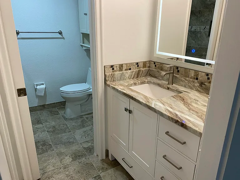 501 SW 11th Pl #106 — Photo 18