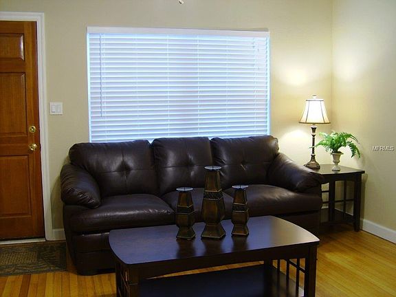 5th image of 2500 Harrison Ave #B