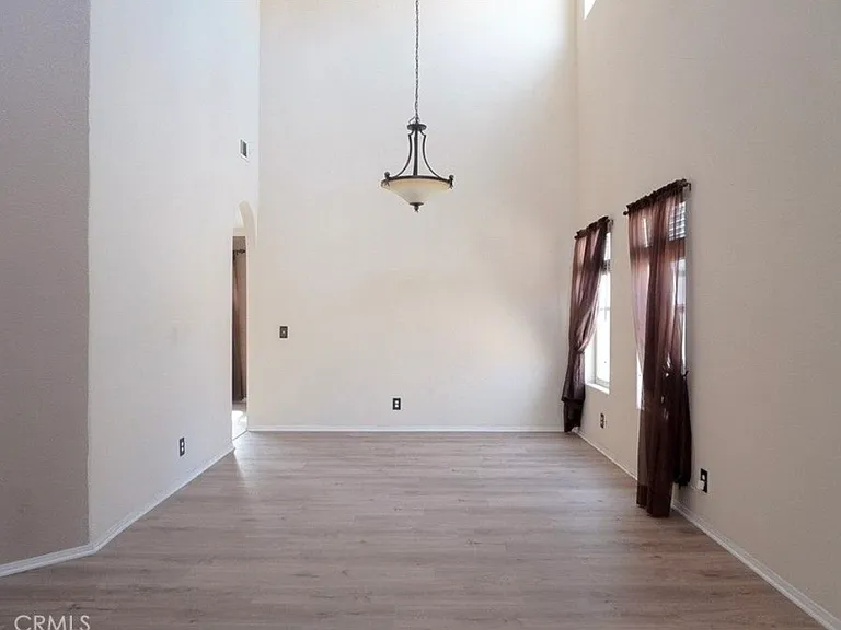 12661 Shorewood Ln — Photo 3