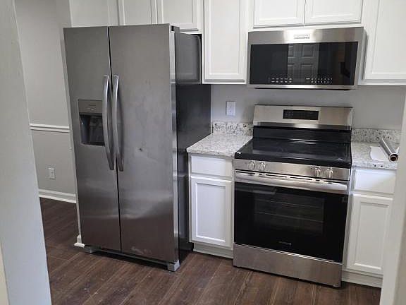 4th image of 804A E State St #804-A