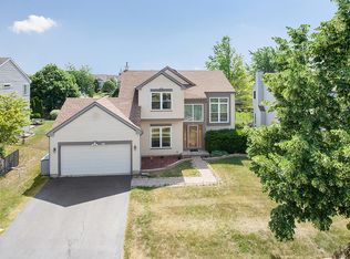 223 Cummings Dr, Bartlett, IL 60103