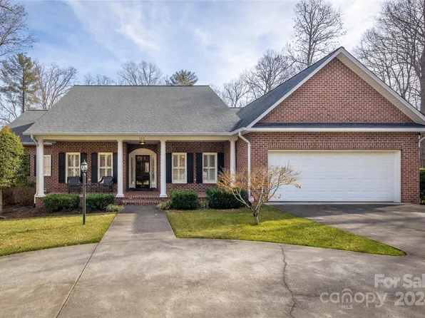 112 Woodsway Ln, Morganton, NC 28655