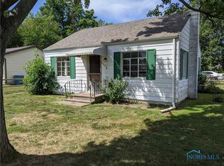 804 Olyander Rd, Holland, OH 43528