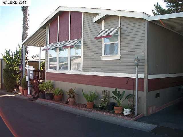 1st image of 16401 San Pablo Ave Space 115