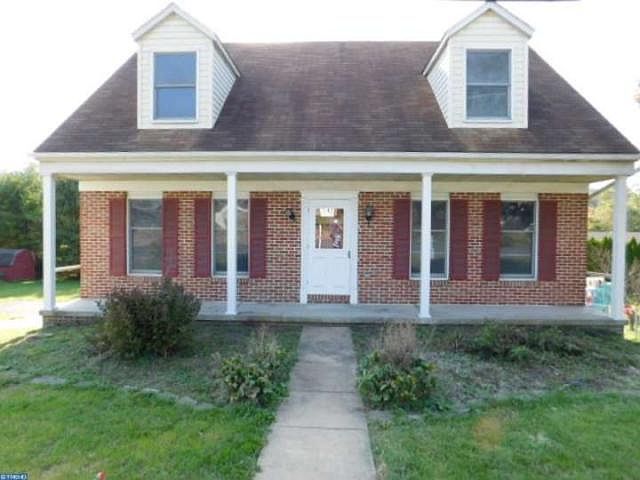 1st image of 404 Indian Manor Dr