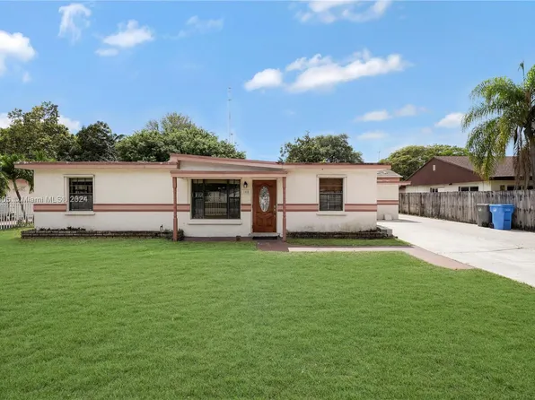 108 Clifton Rd, West Park, FL 33023