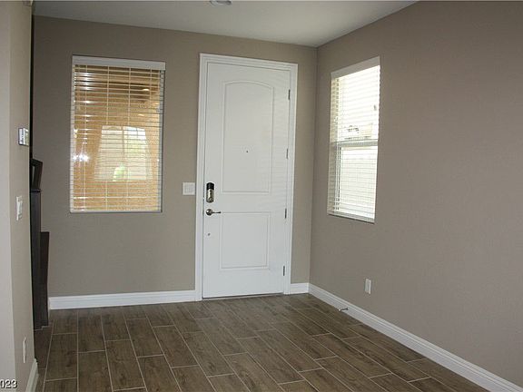 3rd image of 10731 Edgestone Ave