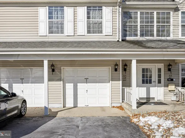 311 American Eagle Ct, Lawrence Township, NJ 08648