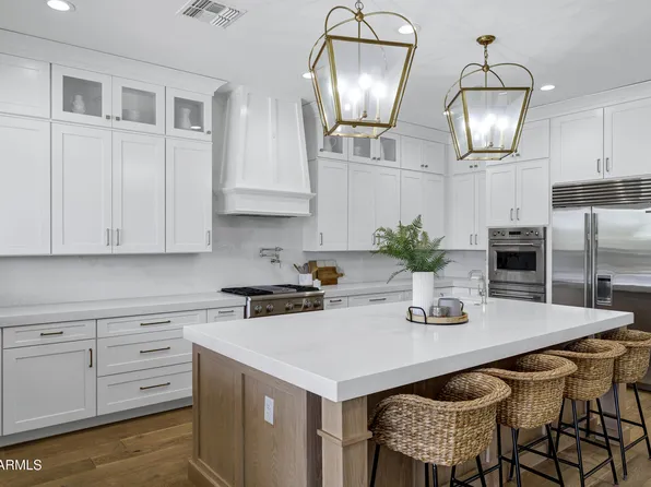 3010 E FRUITVALE Avenue, Gilbert, AZ 85297