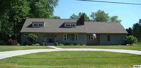 1st image of 2711 Leland Dr