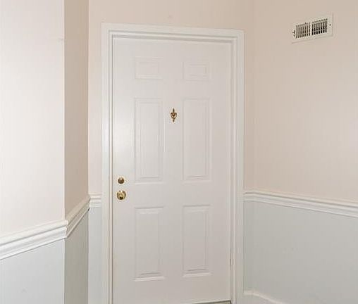 2nd image of 8750 Yardley Ct APT 108
