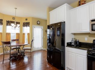 29 Indigo Rd, Hackettstown, NJ 07840