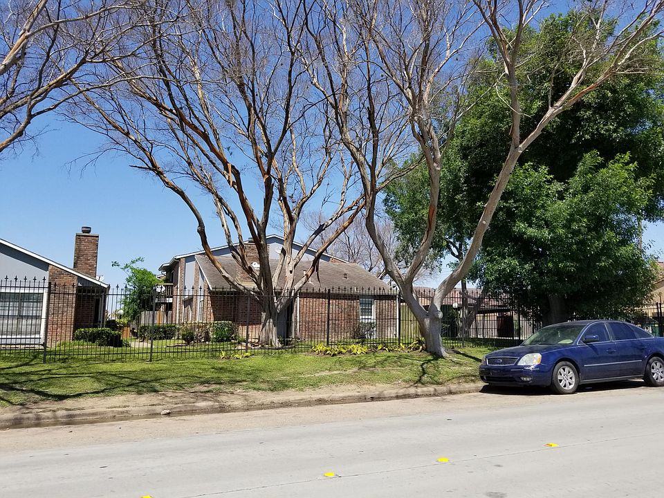 1st image of 9550 Deering Dr APT 201