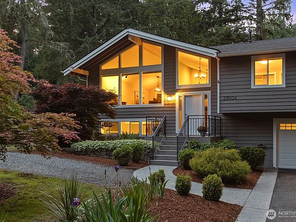 3rd image of 23004 NE 64th Street