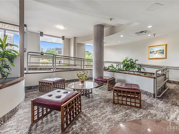 3rd image of 215 Parkdale Ave #604