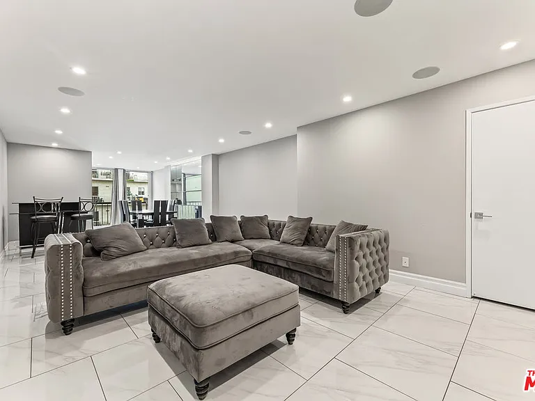 10747 Wilshire Blvd #1103 — Photo 5