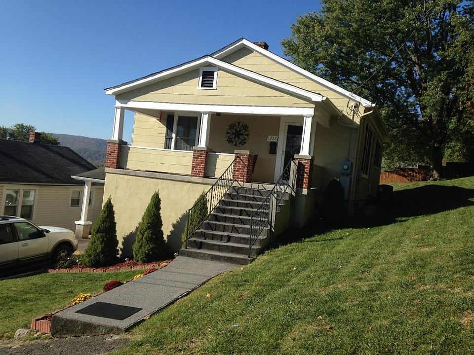1st image of 1928 S York Ave