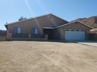 6946 Mohawk Trl, Yucca Valley, CA 92284