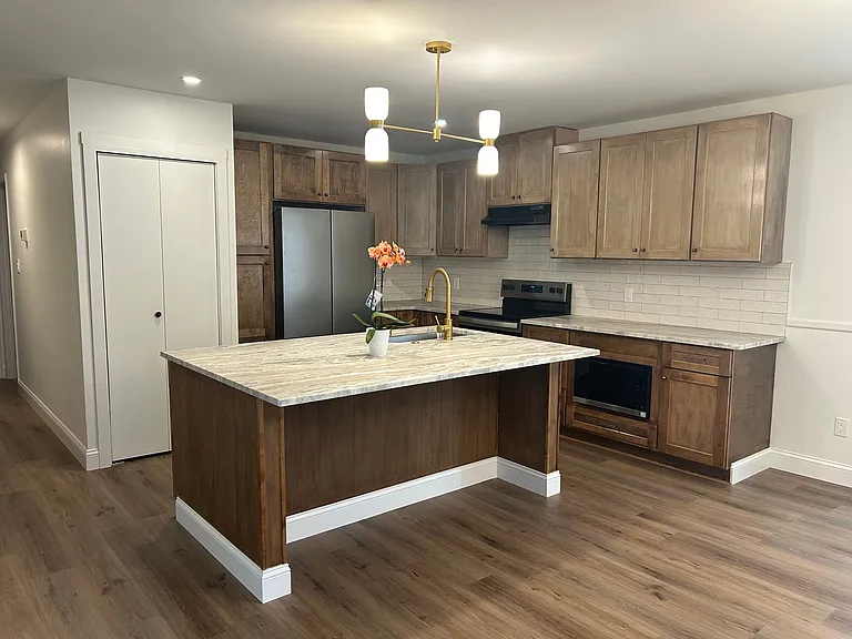 18 Warren Ct — Photo 6