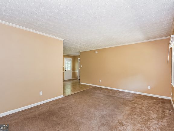 3rd image of 3429 Mansfield Ln