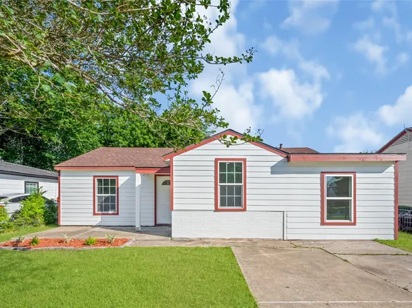 8423 Wier Dr, Houston, TX 77017