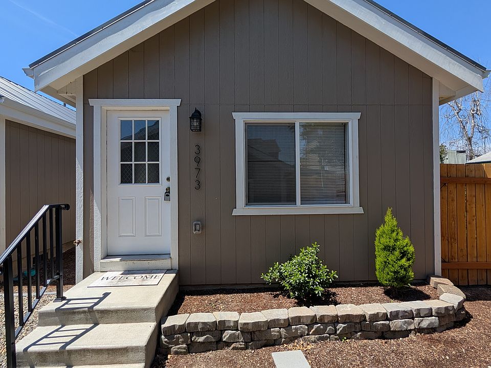 1st image of 3973 Hayesville Dr NE