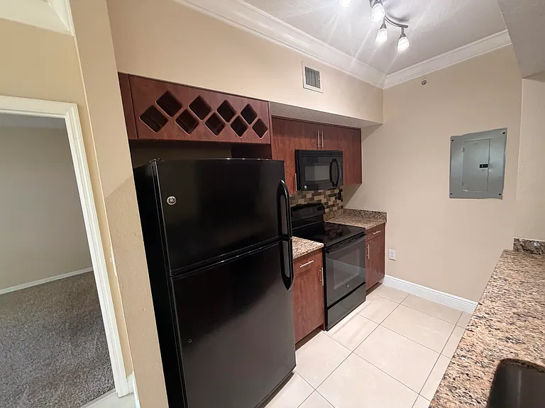 11601 SW 2nd St #21104 — Photo 9