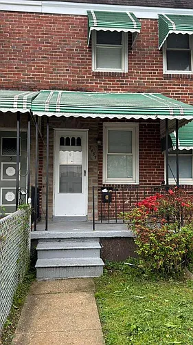 2439 Ashton St Photo 1