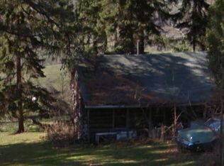 701 Amity Ridge Rd, Amity, PA 15311