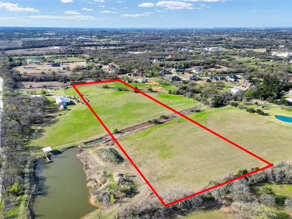 3345 Collins Rd, Burleson, TX 76028