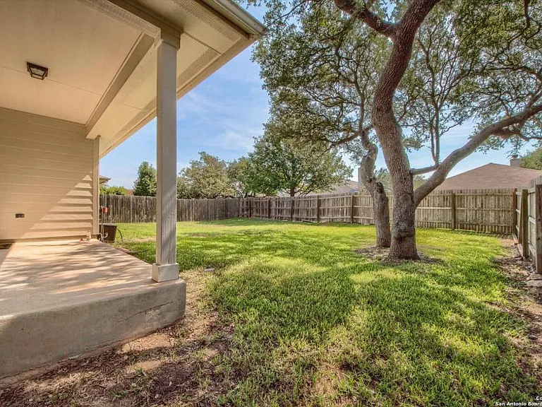 25614 Texas Ash — Photo 24