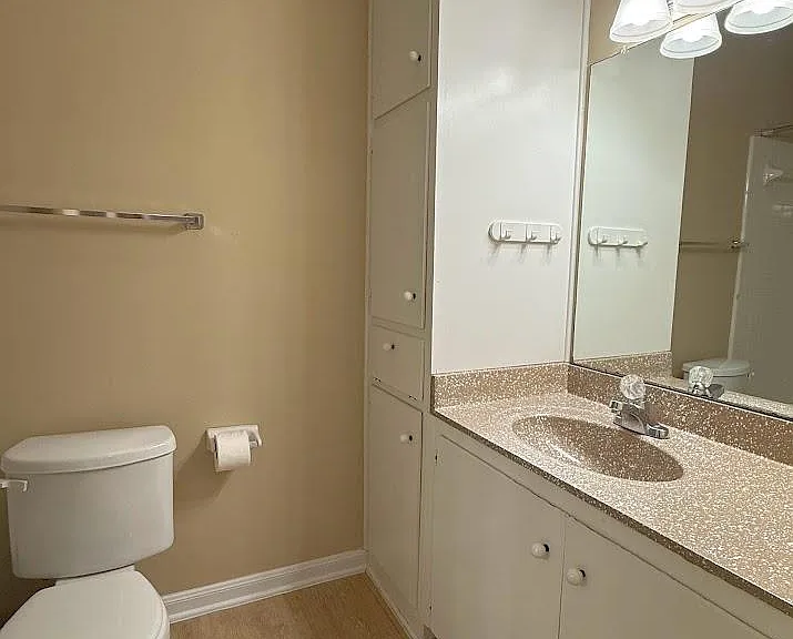 2529 Rio Grande St #96 — Photo 9