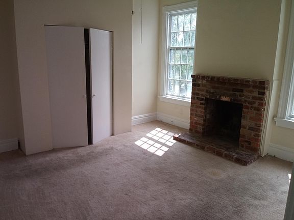 2nd image of 500 N Stafford Ave #2