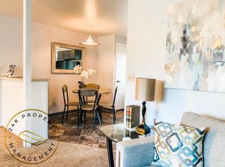 2714 W Woodlawn Ave, Boise, ID 83702