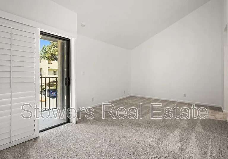 1714 Parkside Dr — Photo 11