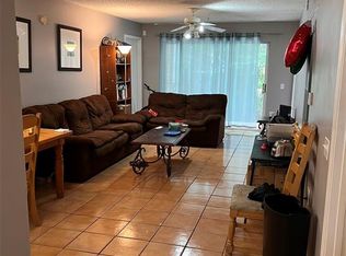 3921 SW 34th St APT 102, Gainesville, FL 32608