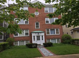 522 Greenwood St APT GW, Evanston, IL