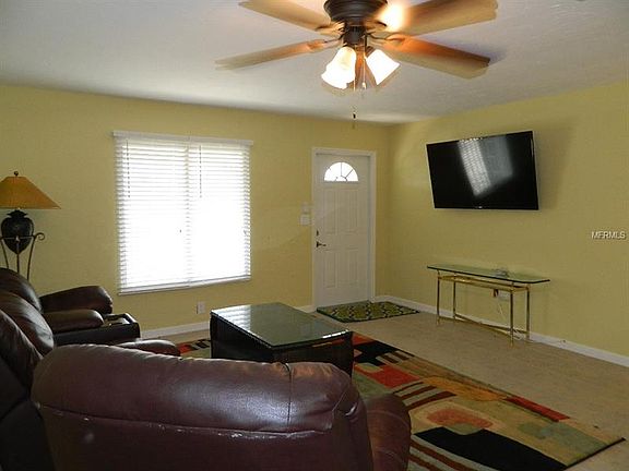 5th image of 314 Glancy Ln