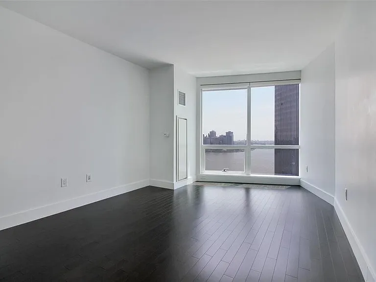 77 Hudson St #3408 — Photo 12