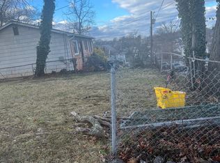 512 70th St, Capitol Heights, MD