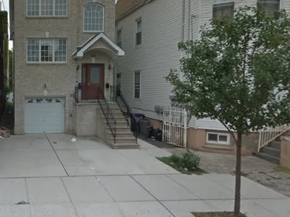 411 Cleveland Ave Floor 1, Harrison, NJ 07029