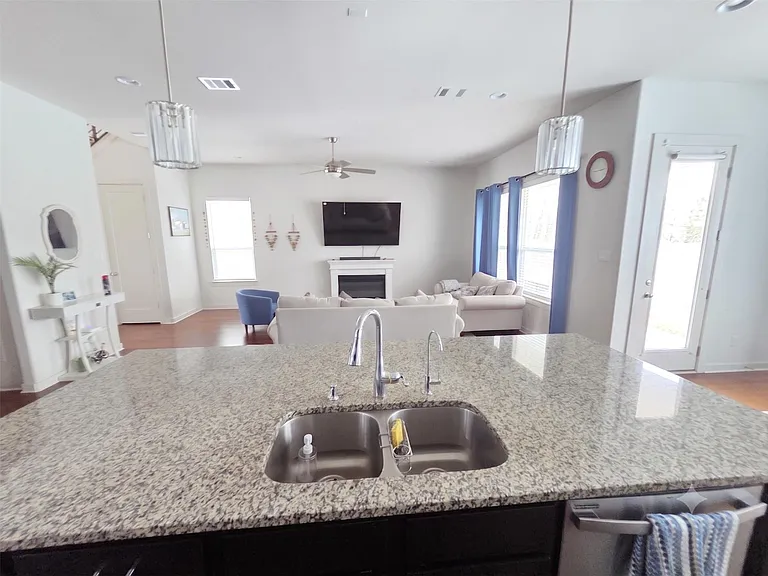 1225 Westborough Ln #17 — Photo 12