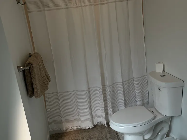 Full size shower with Tub