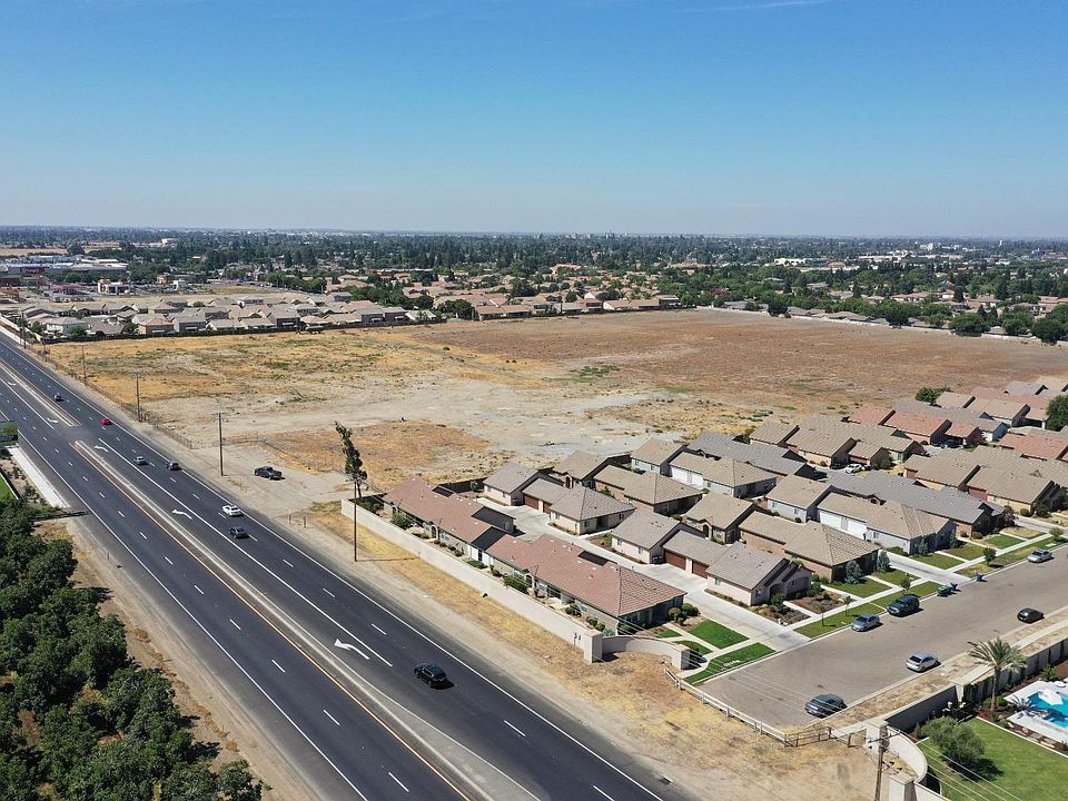 1887 N Mooney Blvd, Tulare, CA 93274 MLS 223074836 Zillow